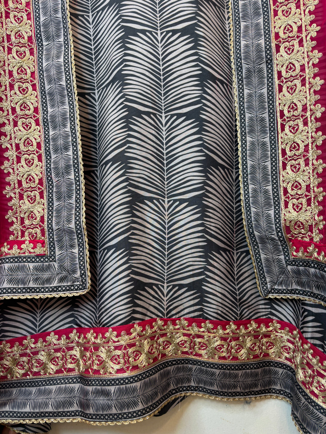 Opalina – Black Opara Silk Dori Work Suit