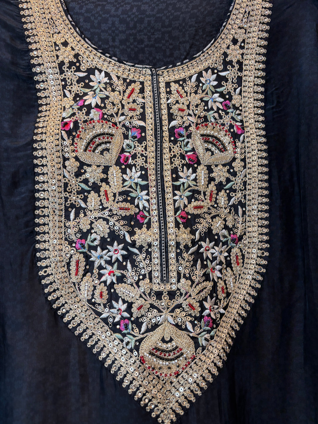 Zarmina – Black Silk Organza Digital Dori Suit