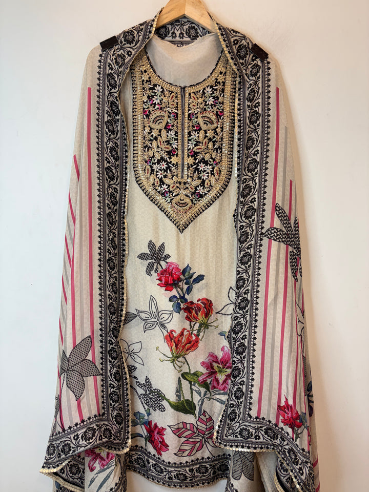 Zarmina – Beige Silk Organza Digital Dori Suit