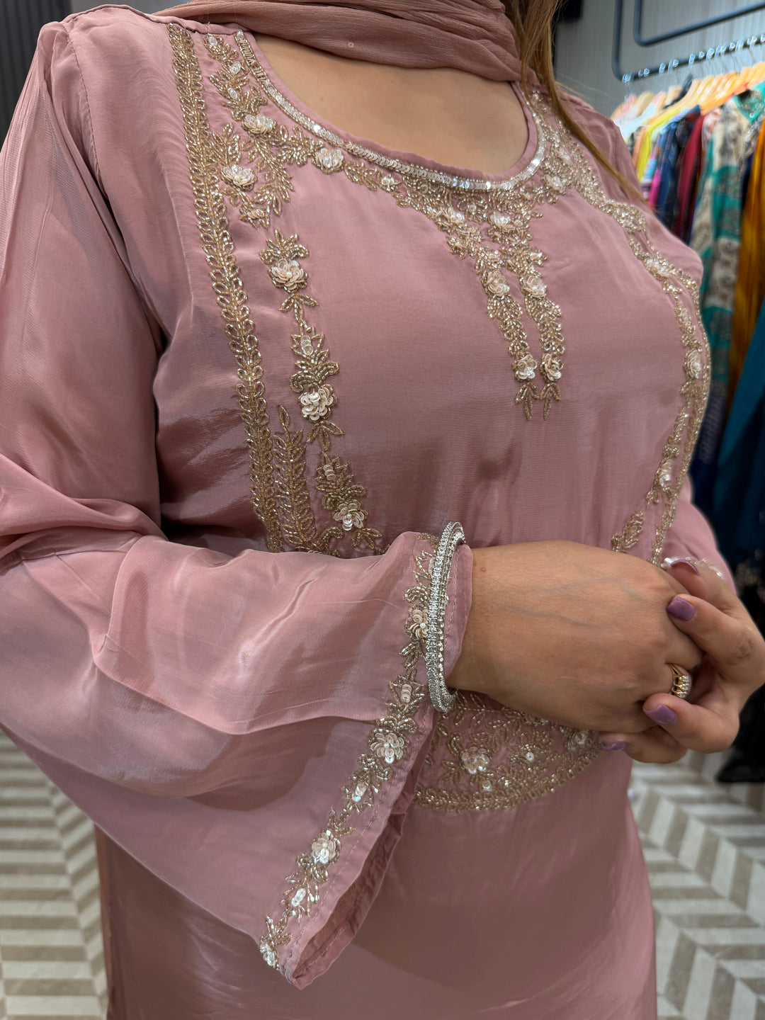 Aaira – Peach Crepe Cutdana Sequin 3-Piece Suit