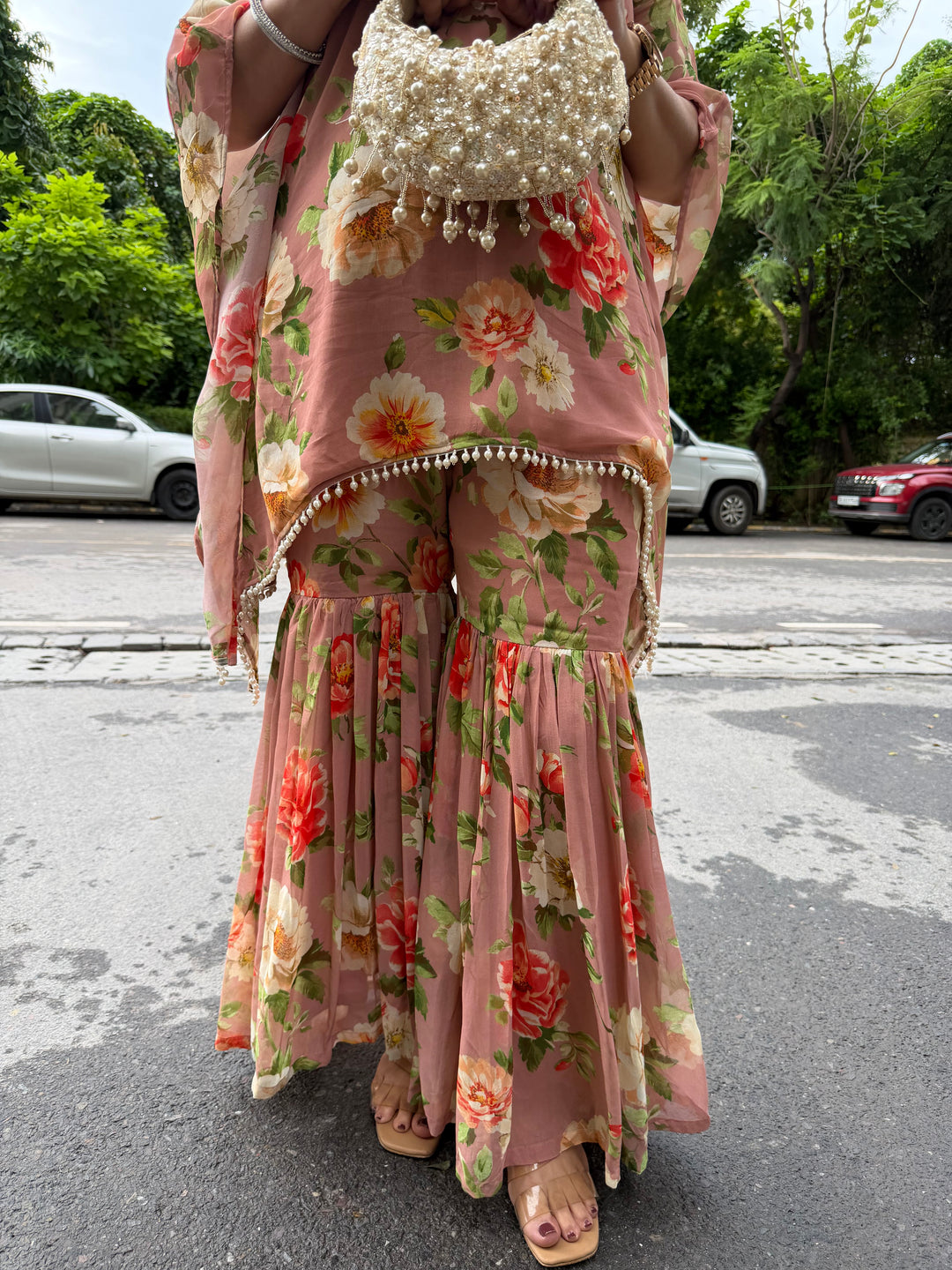 Zivara – Elegant Georgette Kaftaan Garara