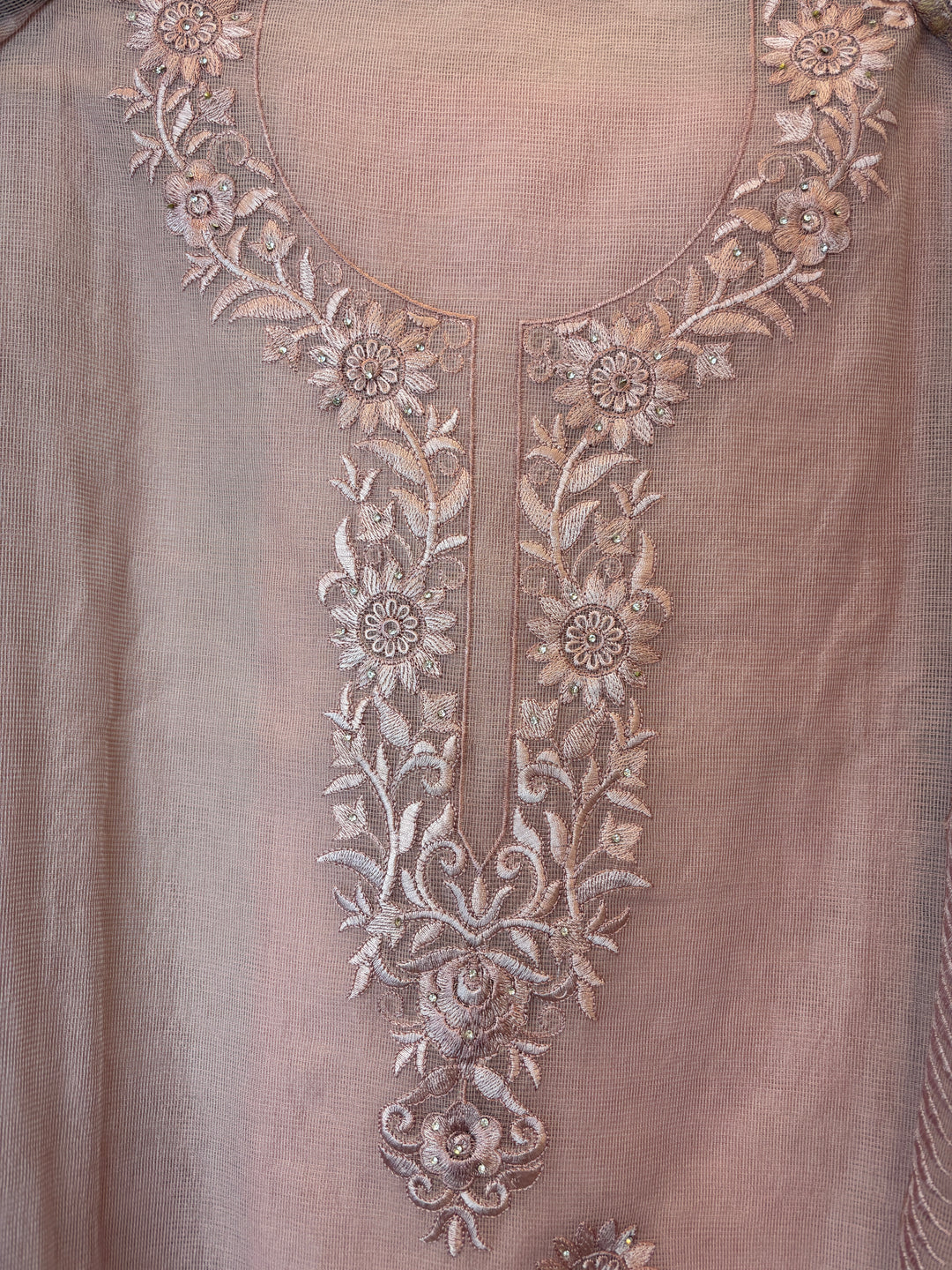Kavira – Pink Kota Thread Appliqué Suit