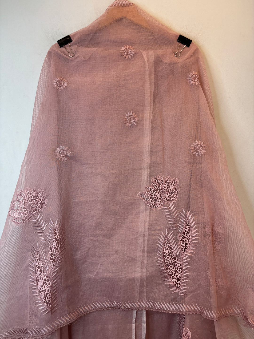 Kavira – Pink Kota Thread Appliqué Suit