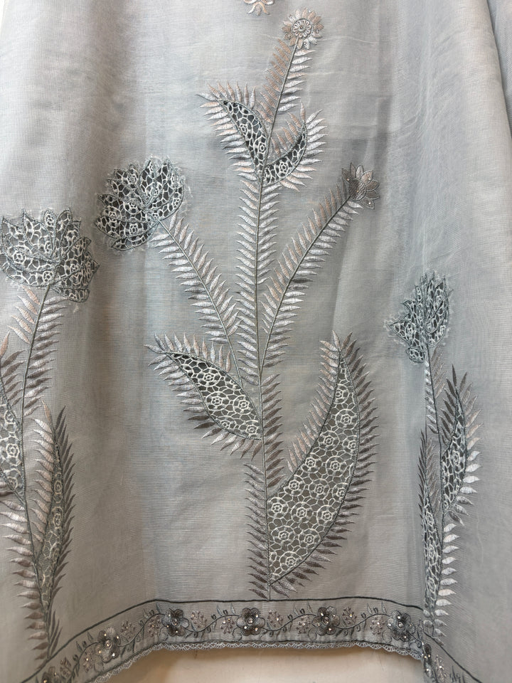 Kavira – Grey Kota Thread Appliqué Suit
