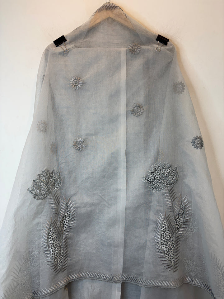 Kavira – Grey Kota Thread Appliqué Suit