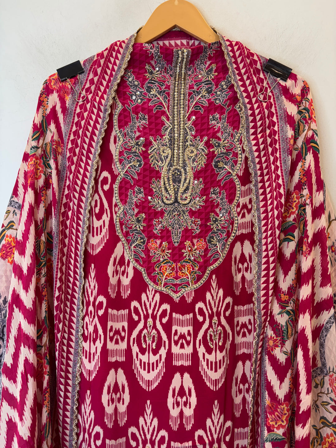 Ikkaya – Pink Crepe Ikat Handwork Suit
