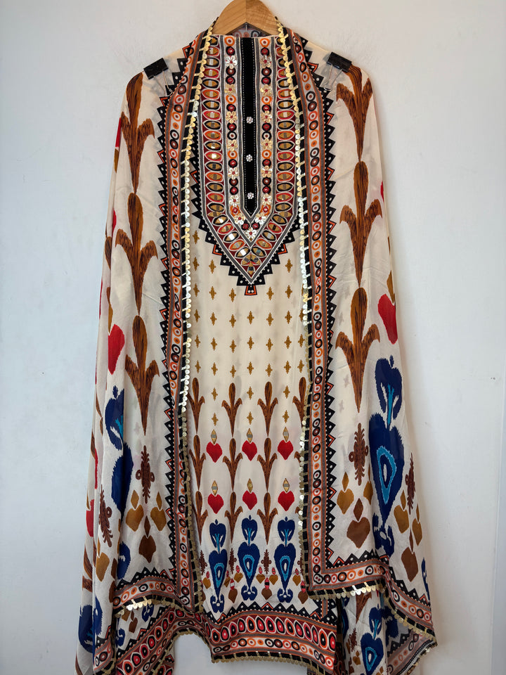 Ikkara – Beige Crepe Ikkat Mirror Suit