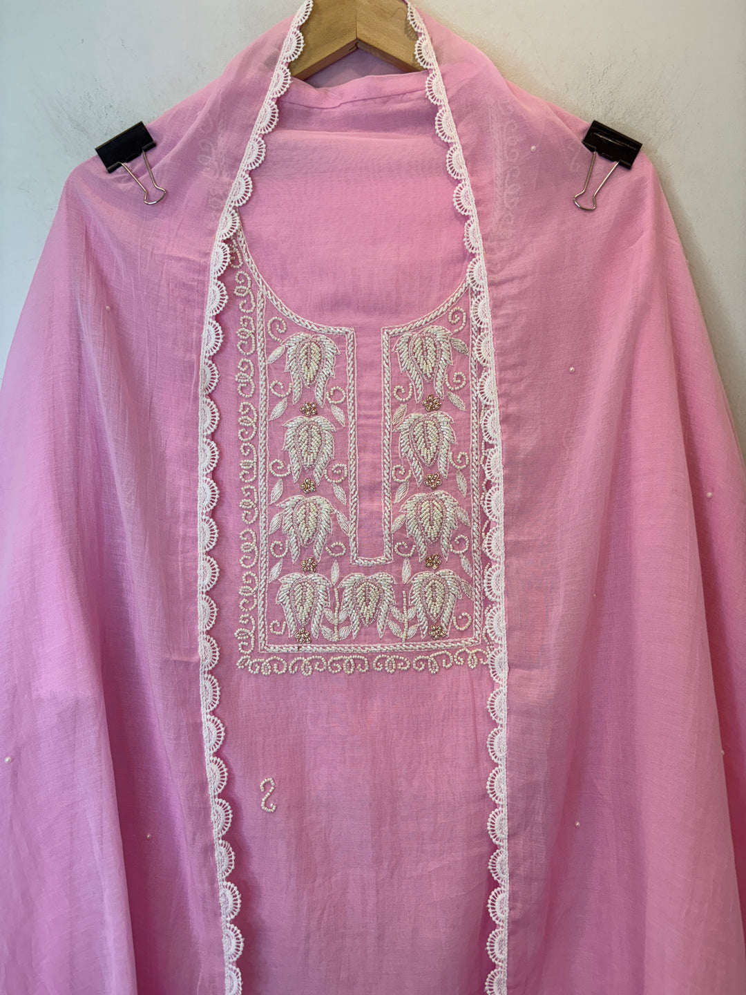 Pearliva – Pink Pure Mul Cotton Beaded Suit