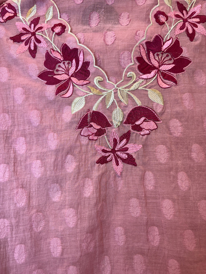 Zarmina – Pink Mul Cotton Thread Cutwork Suit
