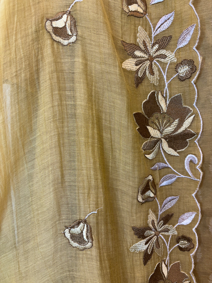 Zarmina – Yellow Mul Cotton Thread Cutwork Suit