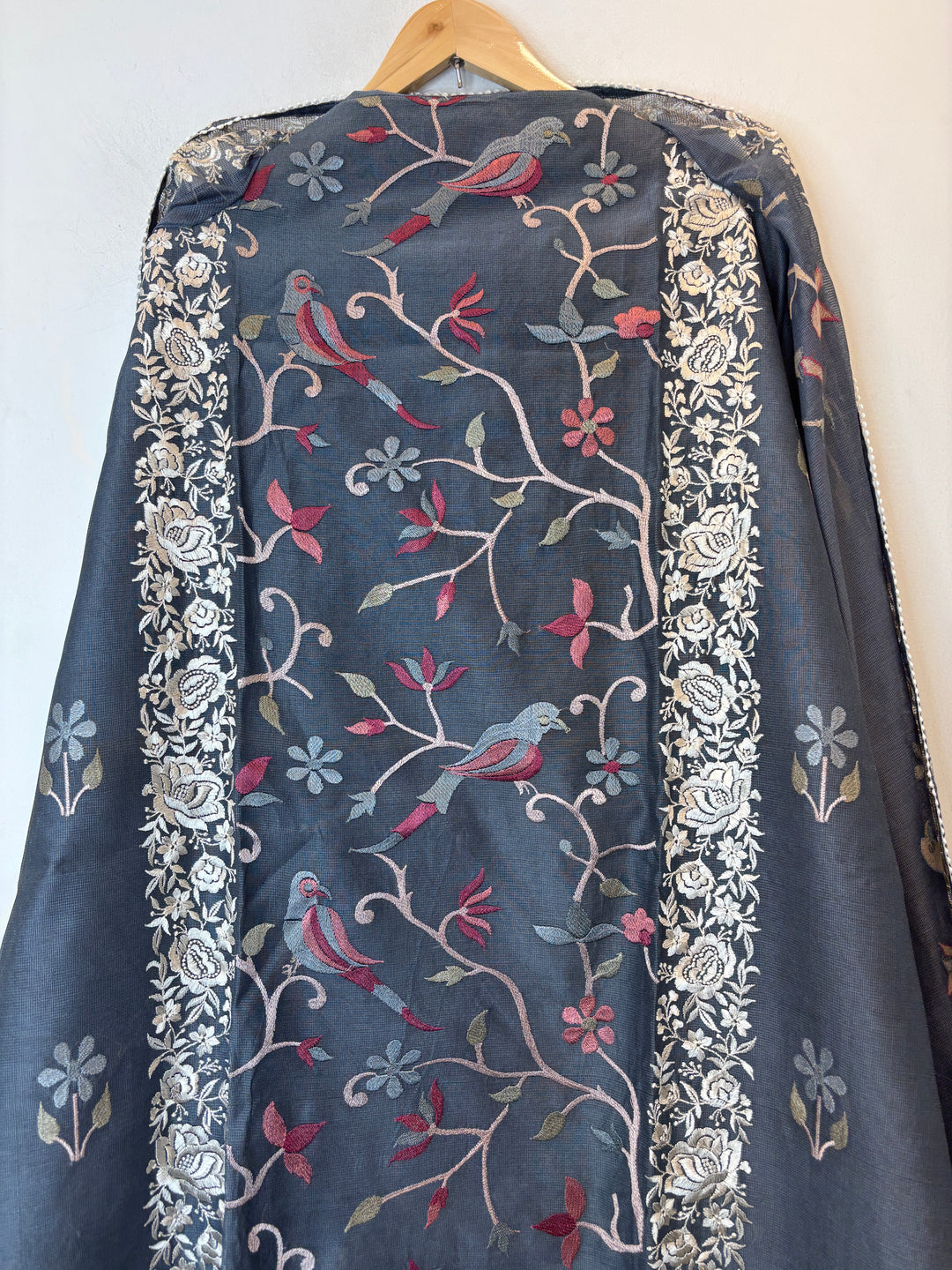 Roselle – Grey Kota Thread Garden Suit