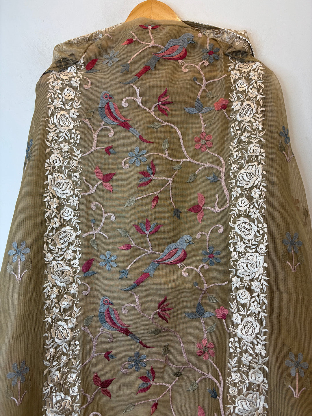 Roselle – Beige Kota Thread Garden Suit