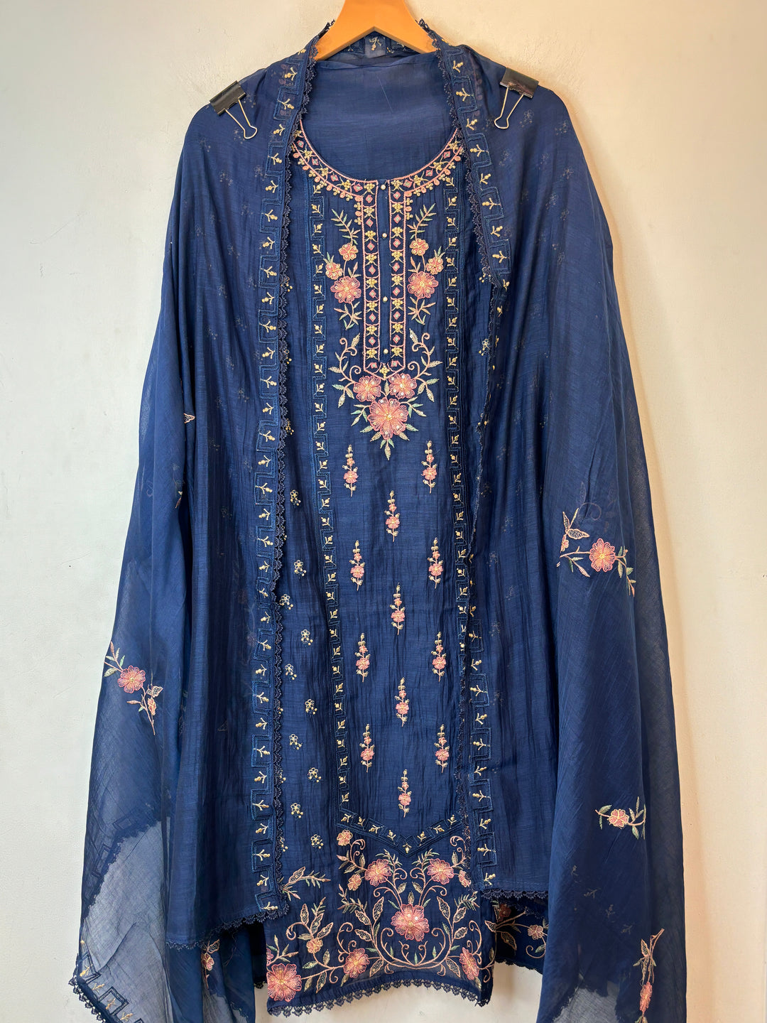 Zarvisha – Blue Mul Cotton Zari Floral Suit