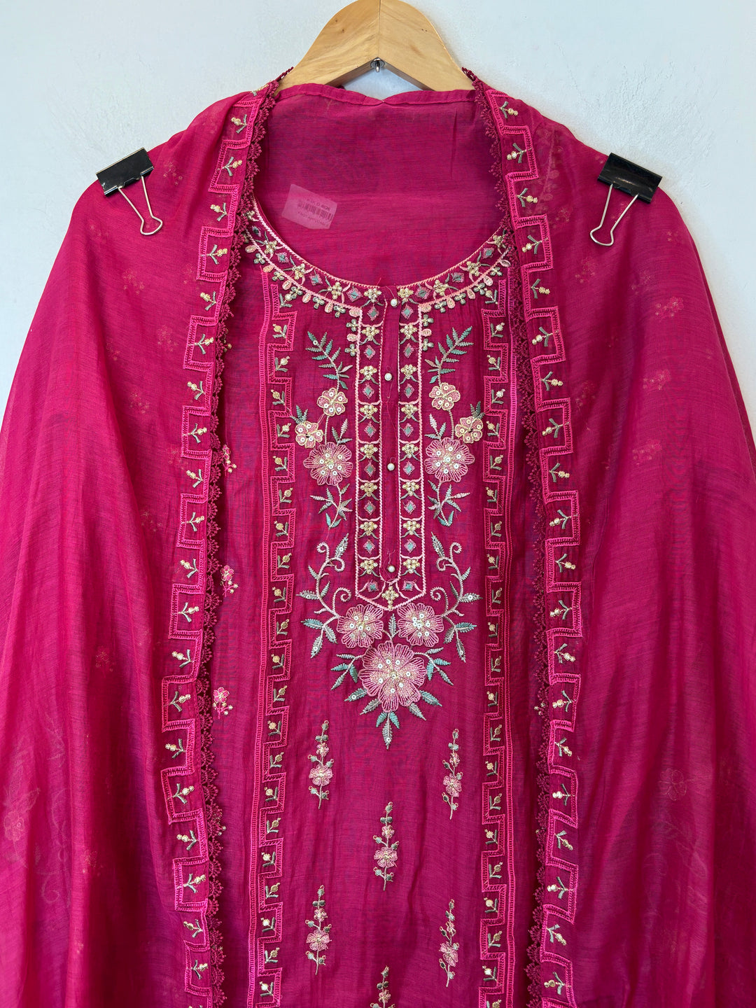 Zarvisha – Pink Mul Cotton Zari Floral Suit