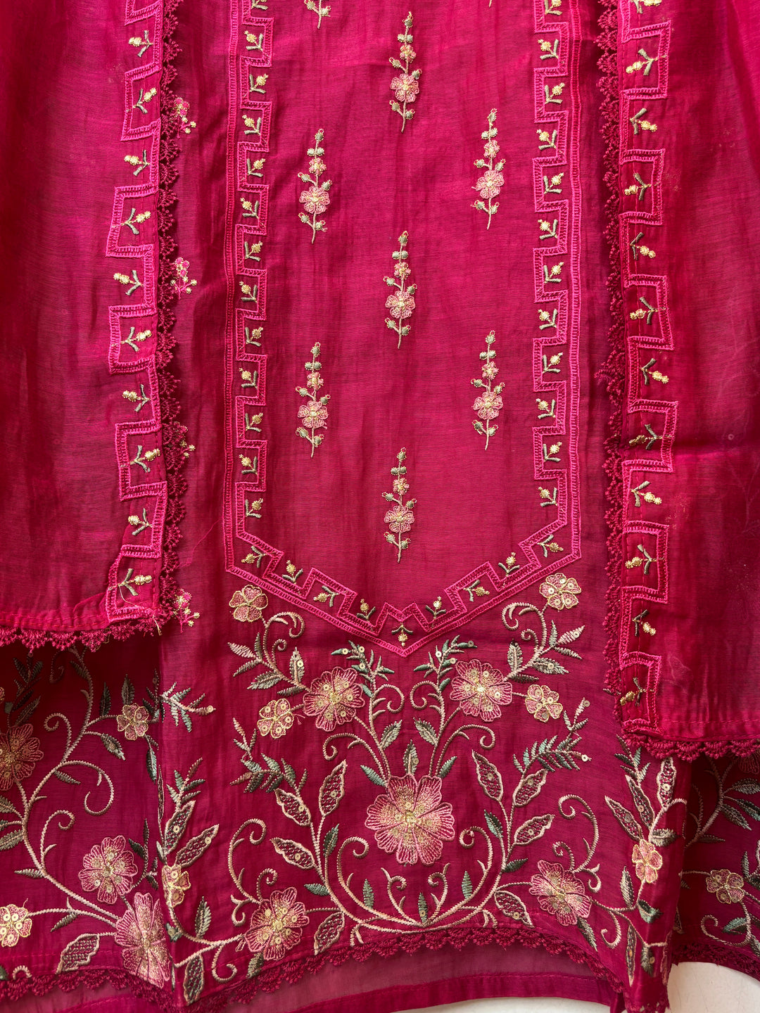 Zarvisha – Pink Mul Cotton Zari Floral Suit