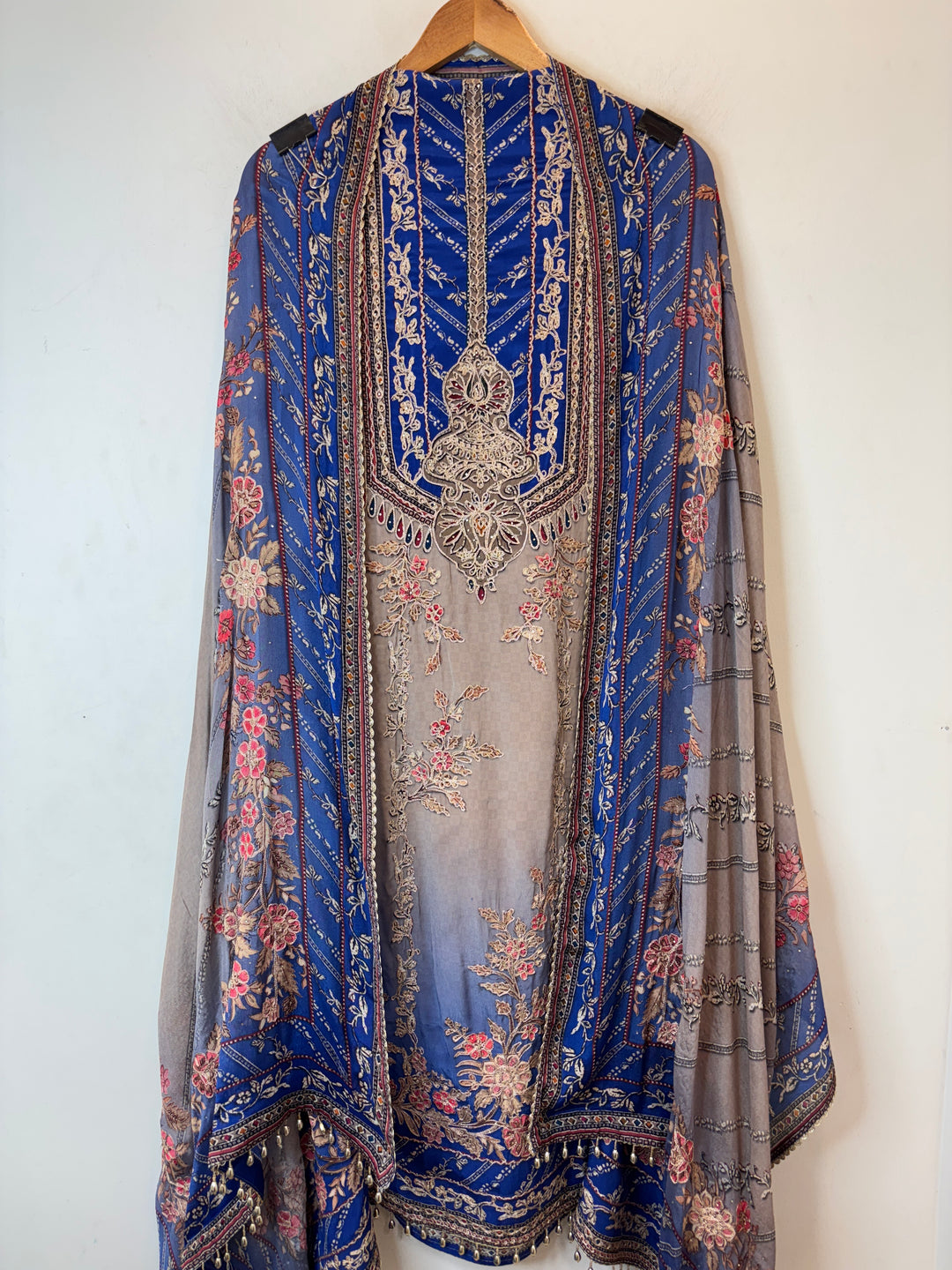 Zariya – Blue Crepe Zari Tassel Suit