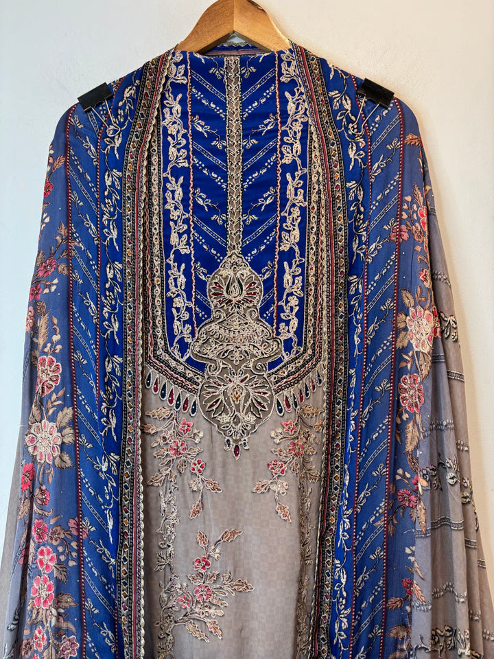 Zariya – Blue Crepe Zari Tassel Suit