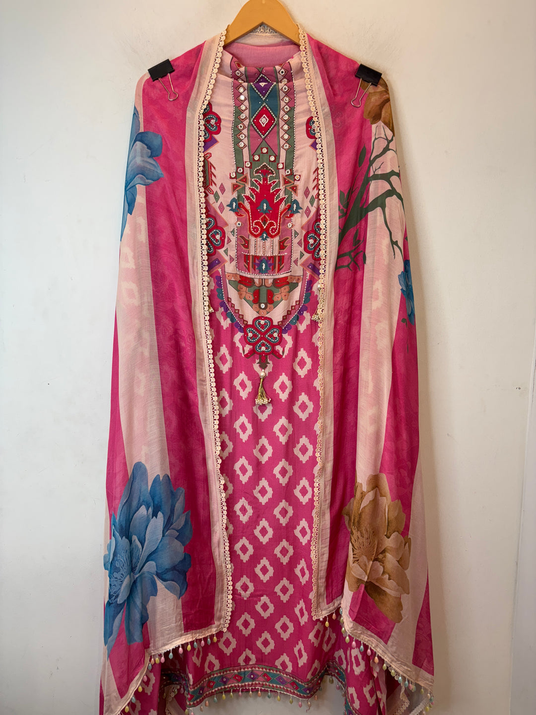 Ikkara – Pink Muslin Ikkat Pearl Suit