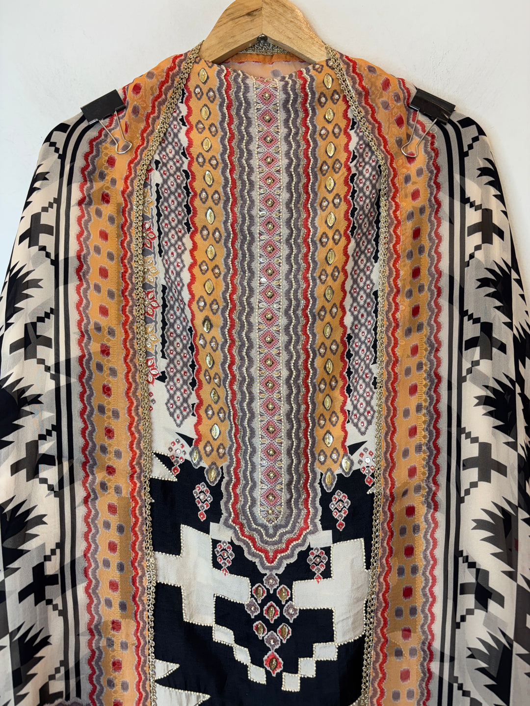 Opaline – Black Opara Digital Pearl Suit