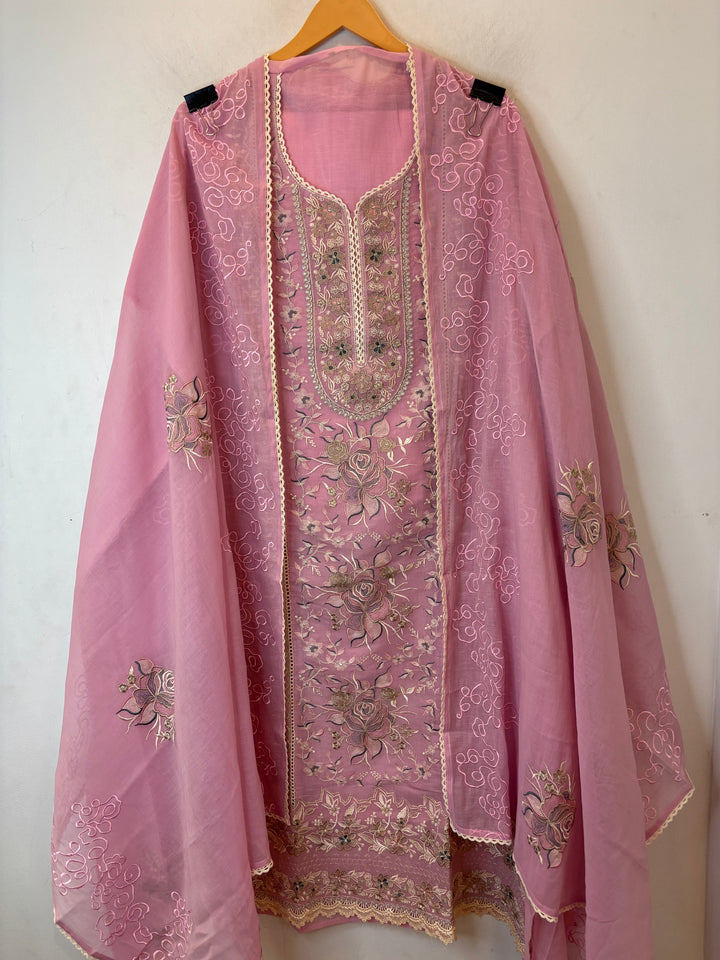 Zarvini – Pink Mul Cotton Zari Floral Suit