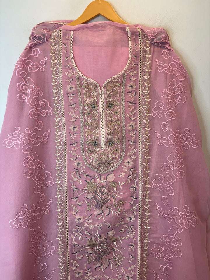 Zarvini – Pink Mul Cotton Zari Floral Suit
