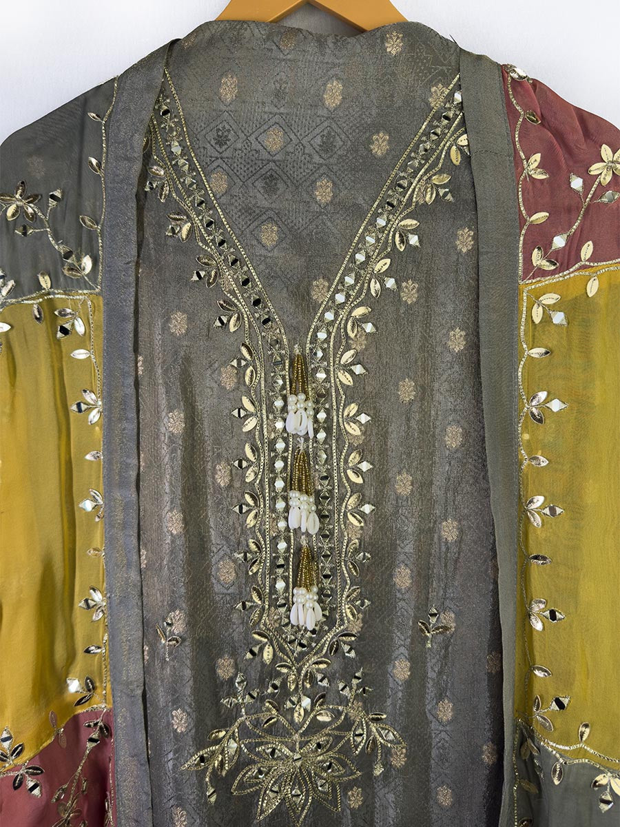 Noor – Banarsi Tissue Mirror Suit