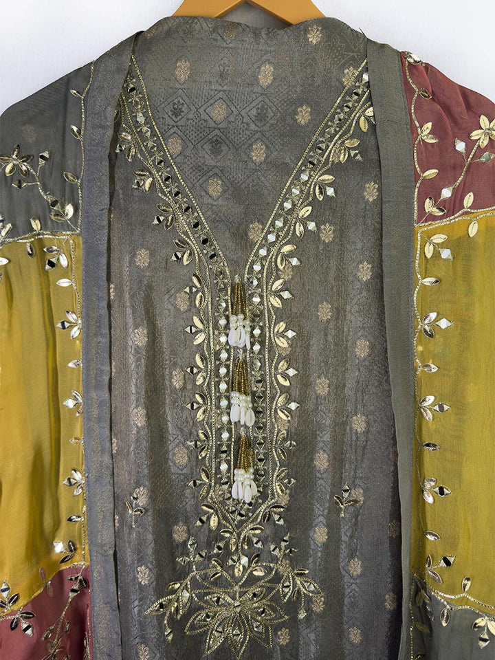 Noor – Banarsi Tissue Mirror Suit