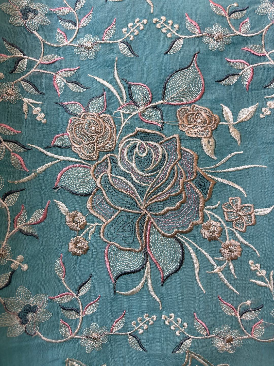 Zarvini – Blue Mul Cotton Zari Floral Suit