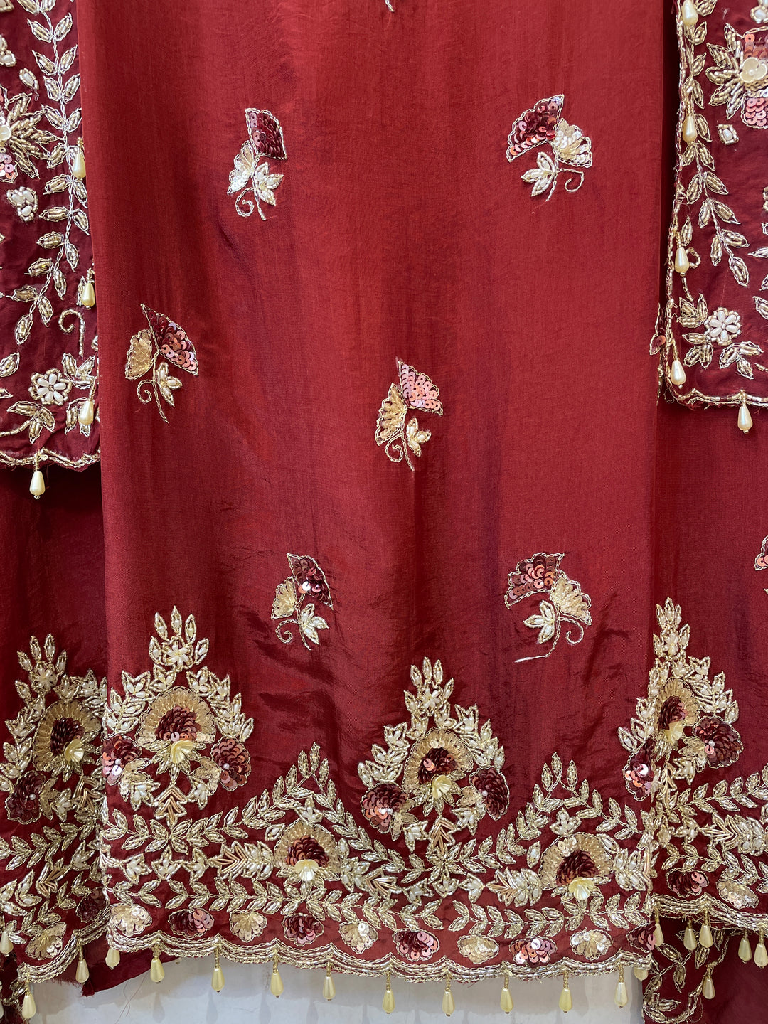 Ivania – Silk Organza 3D Handworked Suit