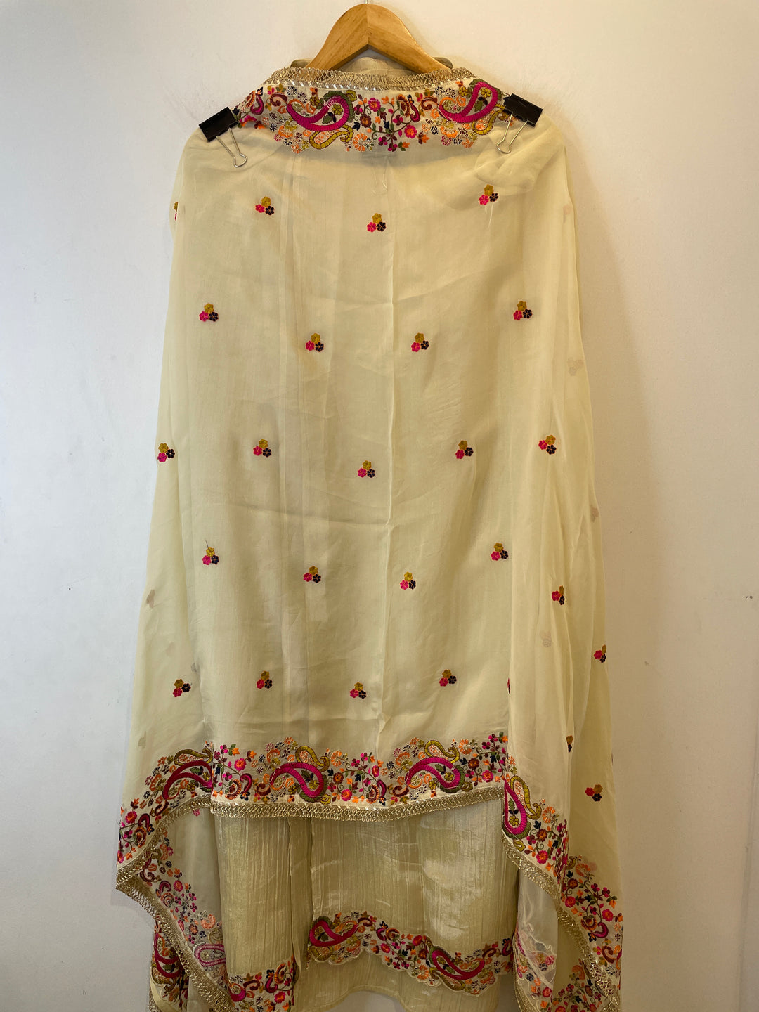 Selina – Crush Tissue &amp; Organza Embroidered Suit