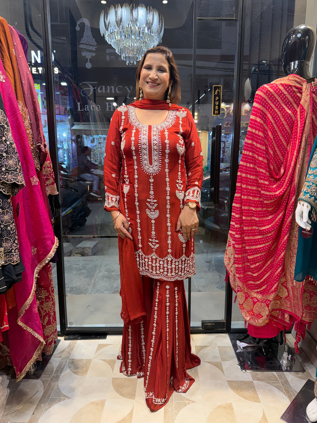 Alina – Chinon Pearl &amp; Cutdana Garara Set