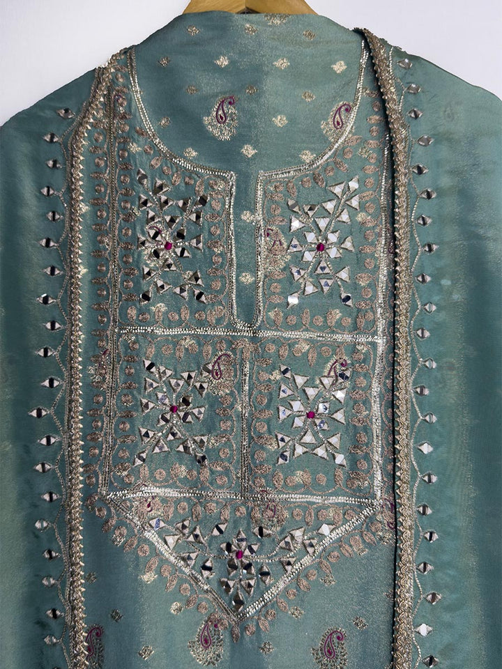 Feroza – Banarsi Booti Tissue Suit