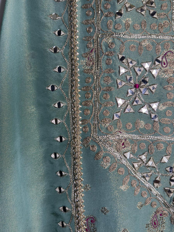Feroza – Banarsi Booti Tissue Suit