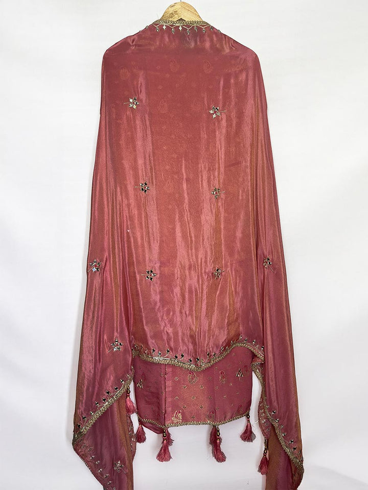 Gulbahar – Banarsi Booti Tissue Suit