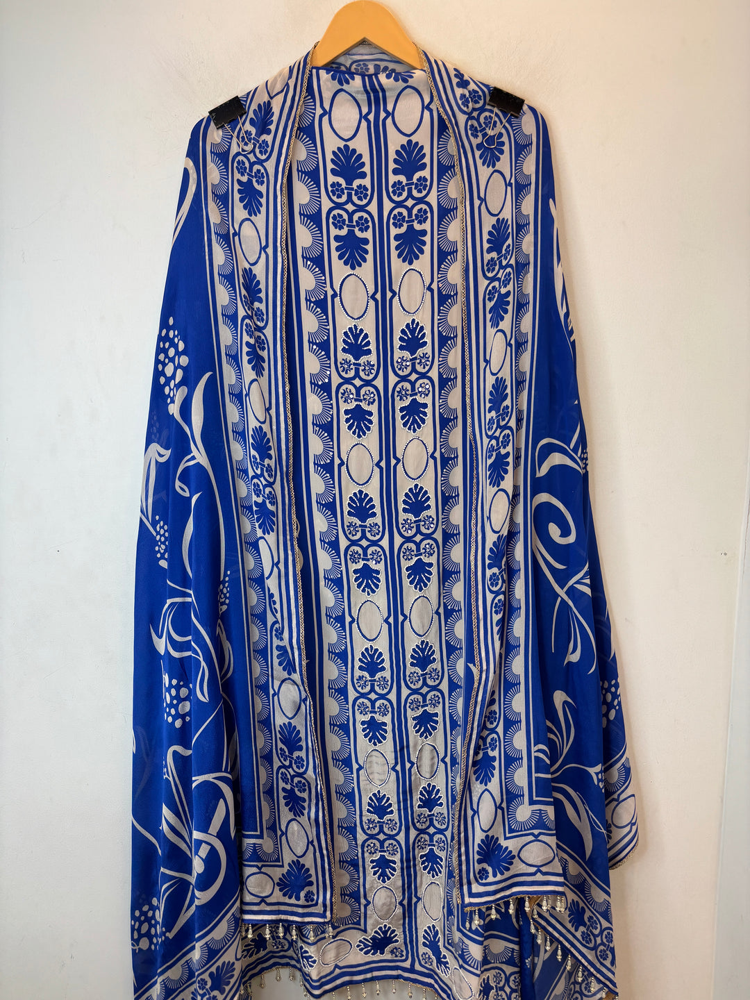 Zarela – Dark Blue Pure Crepe Pearl Print Suit
