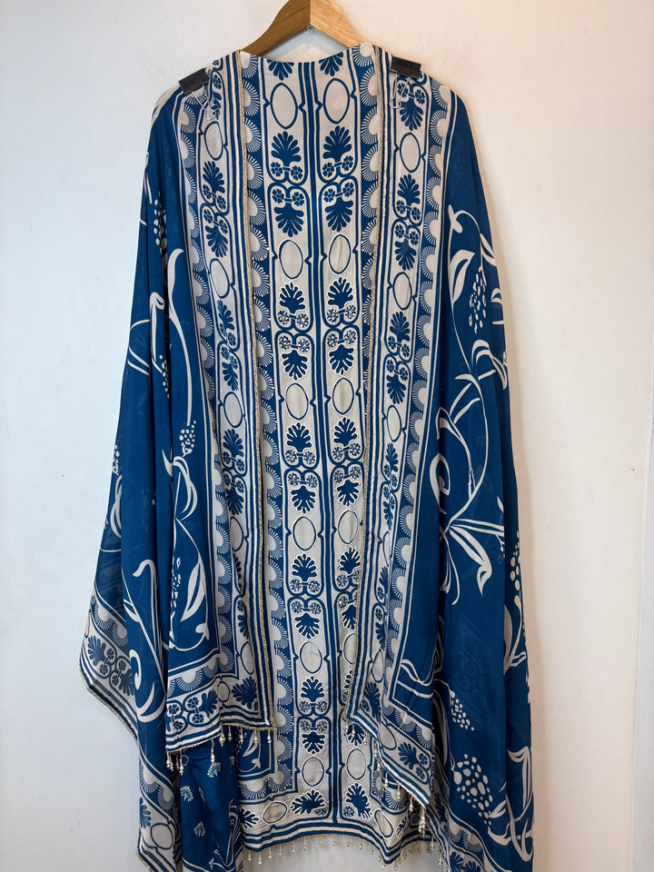 Zarela – Blue Pure Crepe Pearl Print Suit