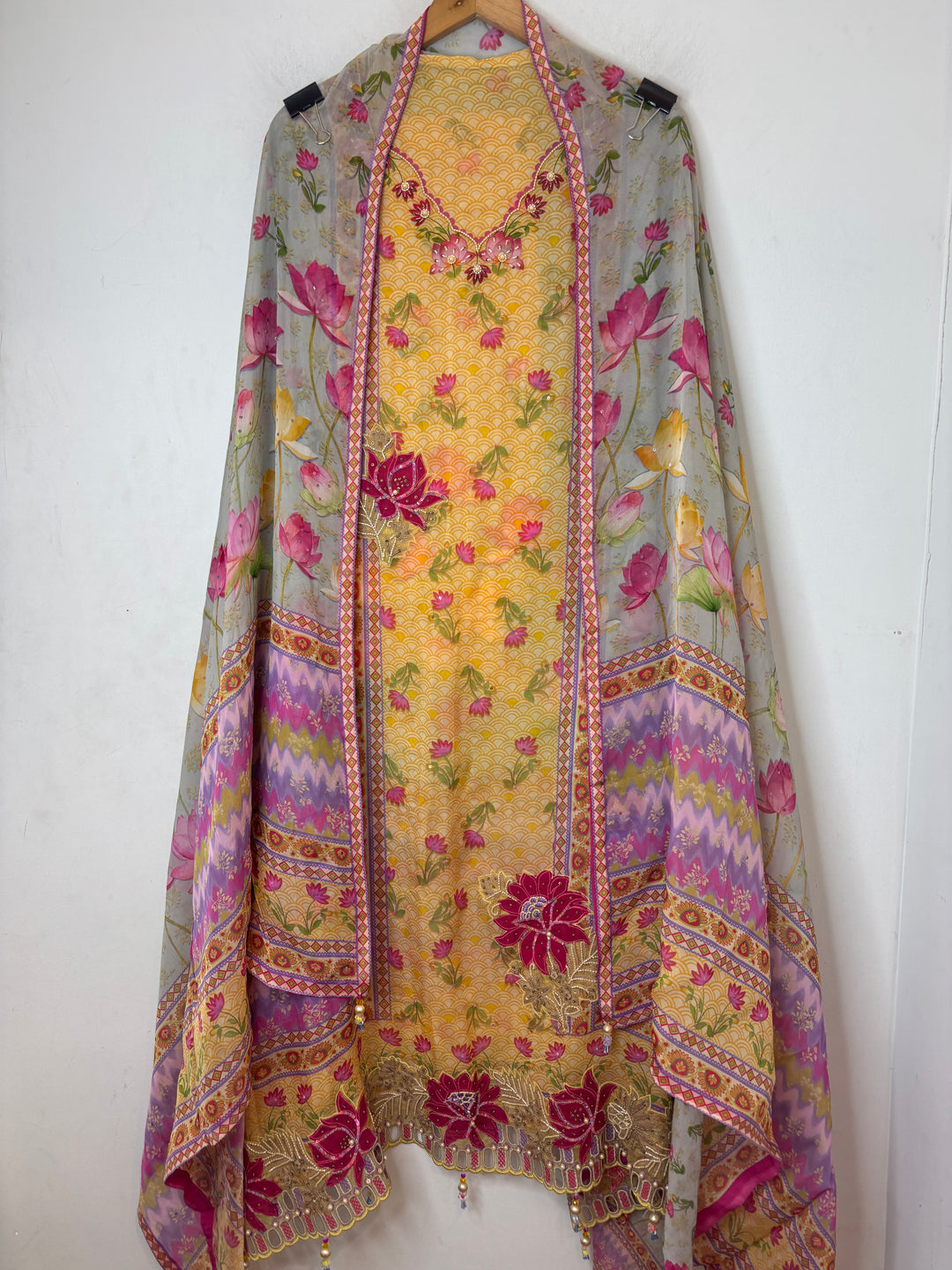 Florelle – Yellow Organza Pearl Floral Suit
