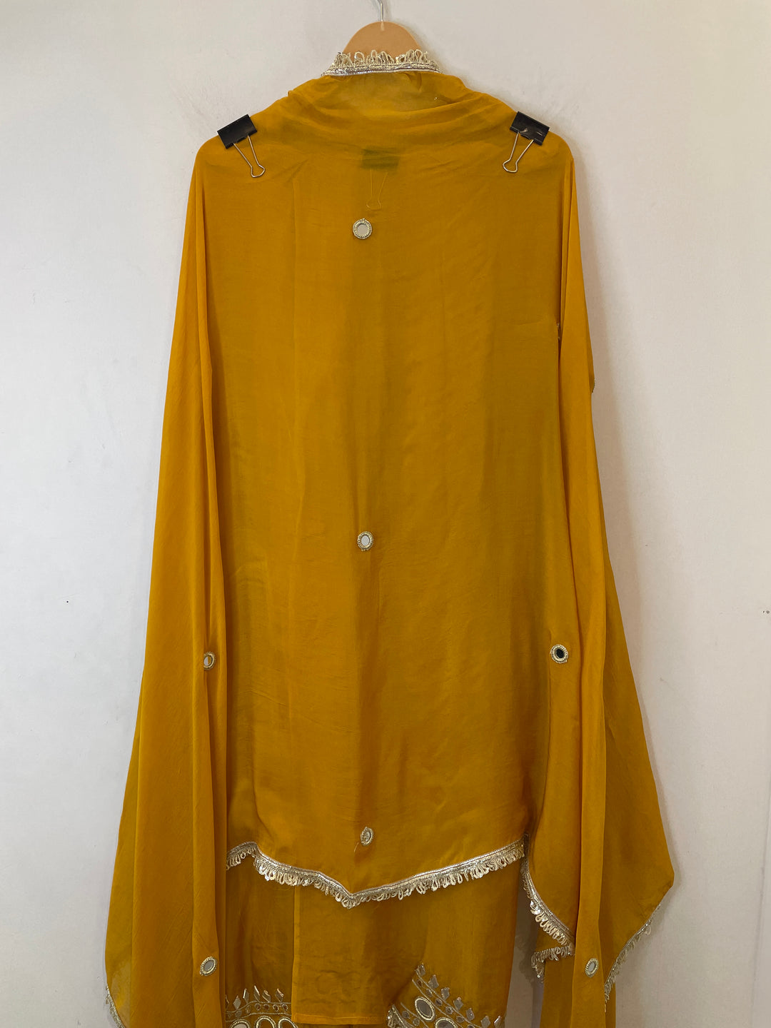 Arzoo – Unstitched Organza Mirror Work Suit