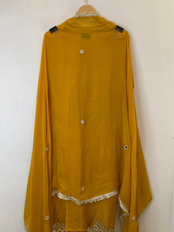 Arzoo – Unstitched Organza Mirror Work Suit