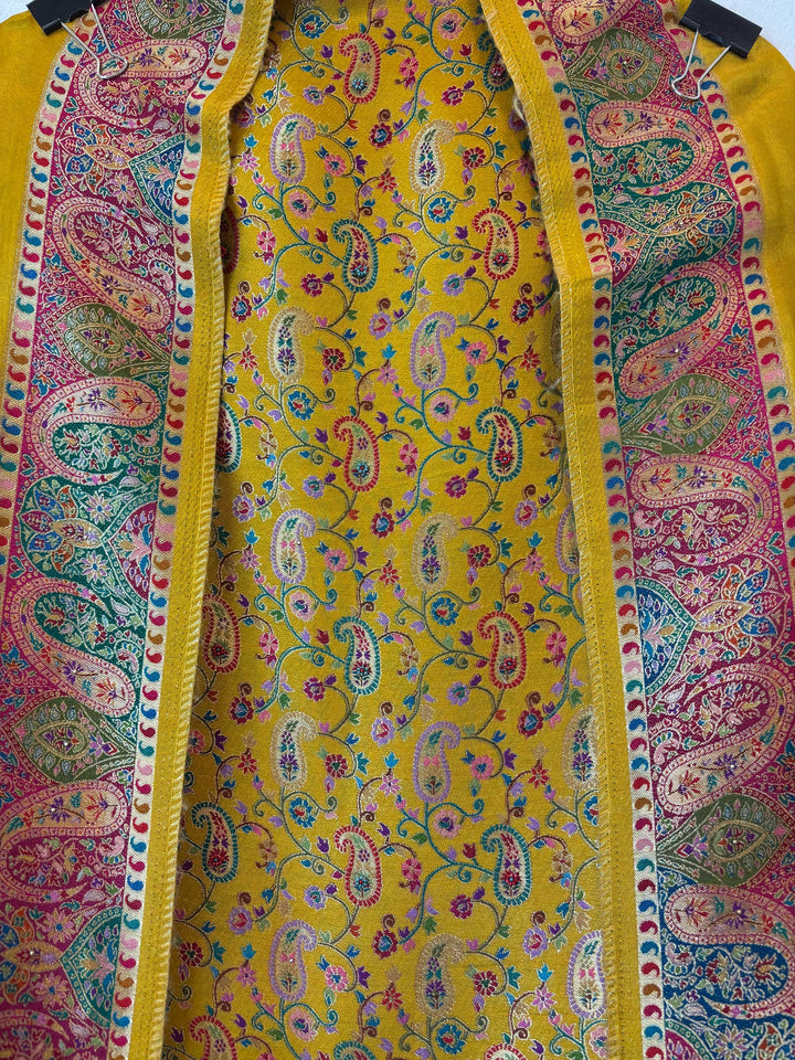 Dupira – Yellow Dupion Silk Woven Pearl Suit