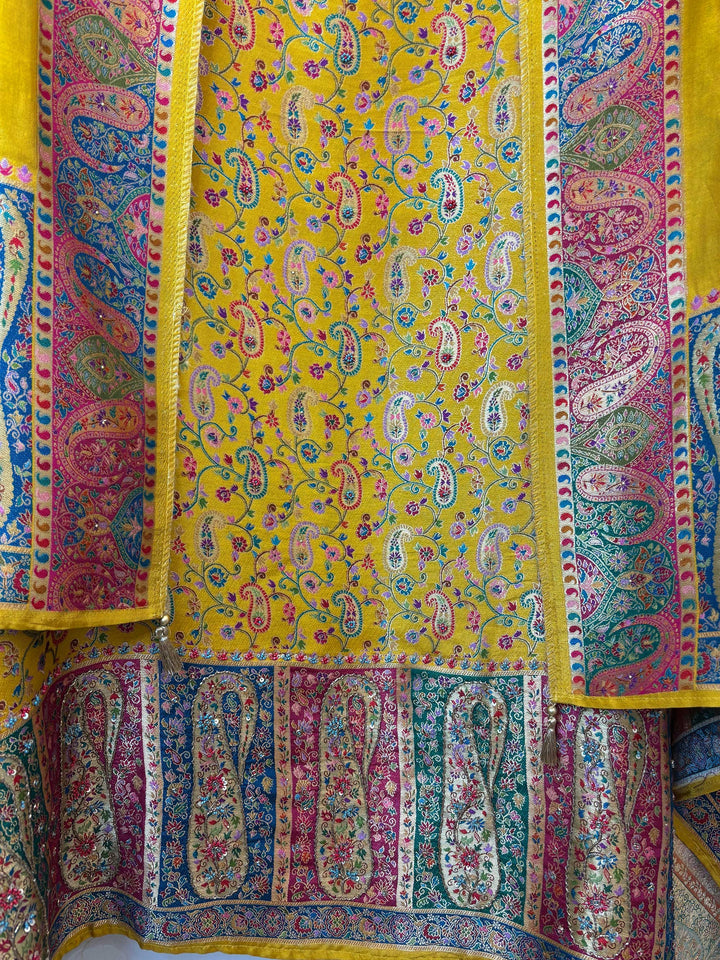 Dupira – Yellow Dupion Silk Woven Pearl Suit
