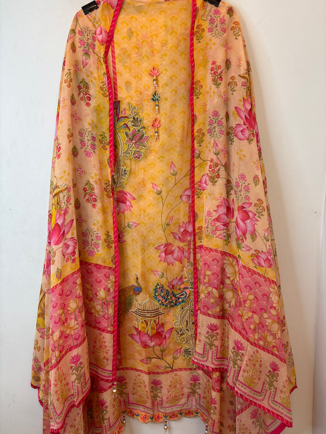 Zarmina – Yellow Organza Printed Tassel Suit