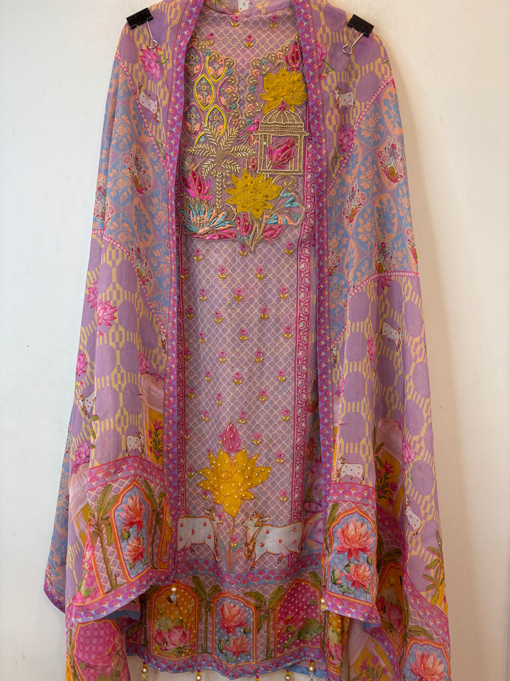 Pichvaya – Organza Lotus Appliqué Suit