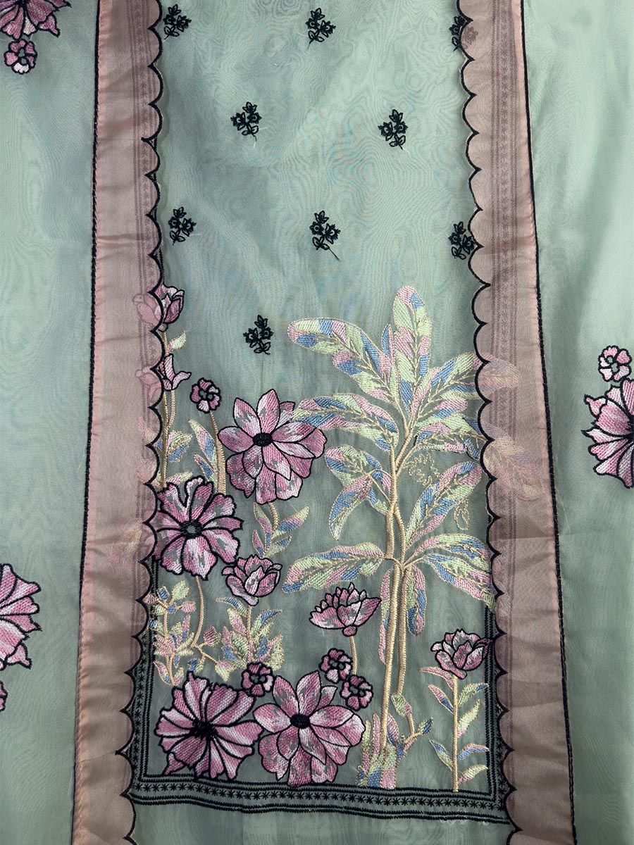 Nayab – Organza Embroidered Suit