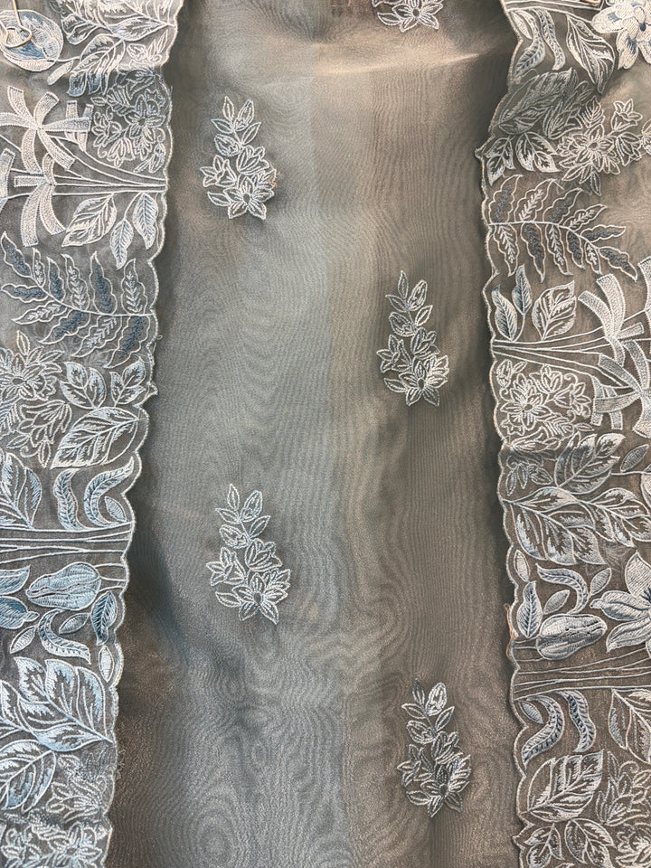 Zehvara – Glass Tissue Embroidered Suit