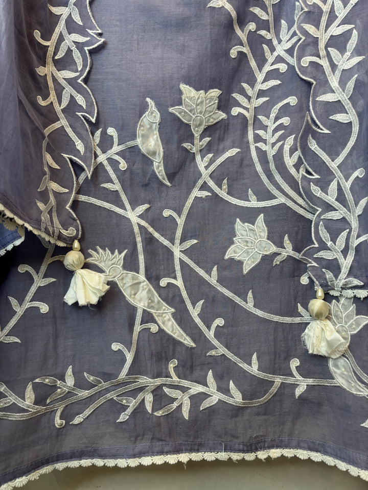 Zehvina – Purple Mul Cotton Pearl Thread Suit
