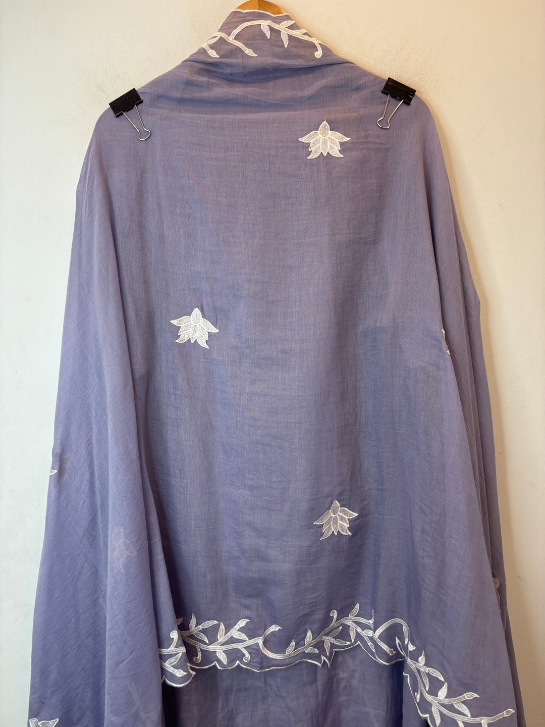 Zehvina – Purple Mul Cotton Pearl Thread Suit
