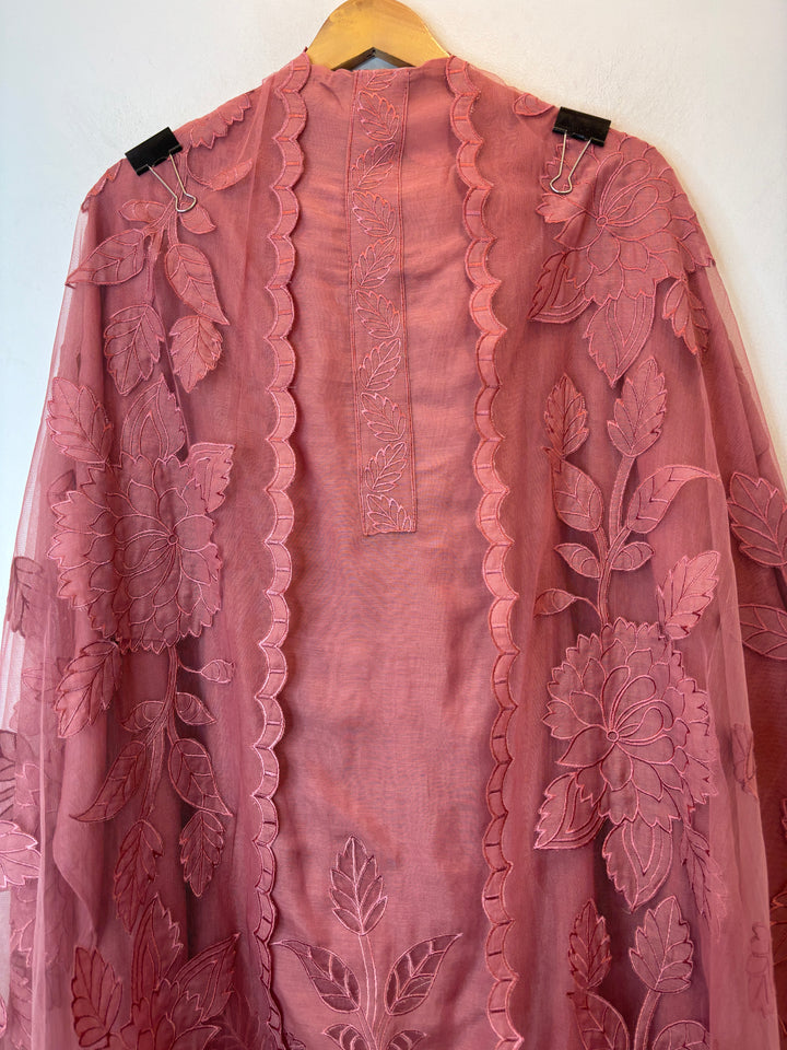 Applira – Pink Mul Cotton Appliqué Suit