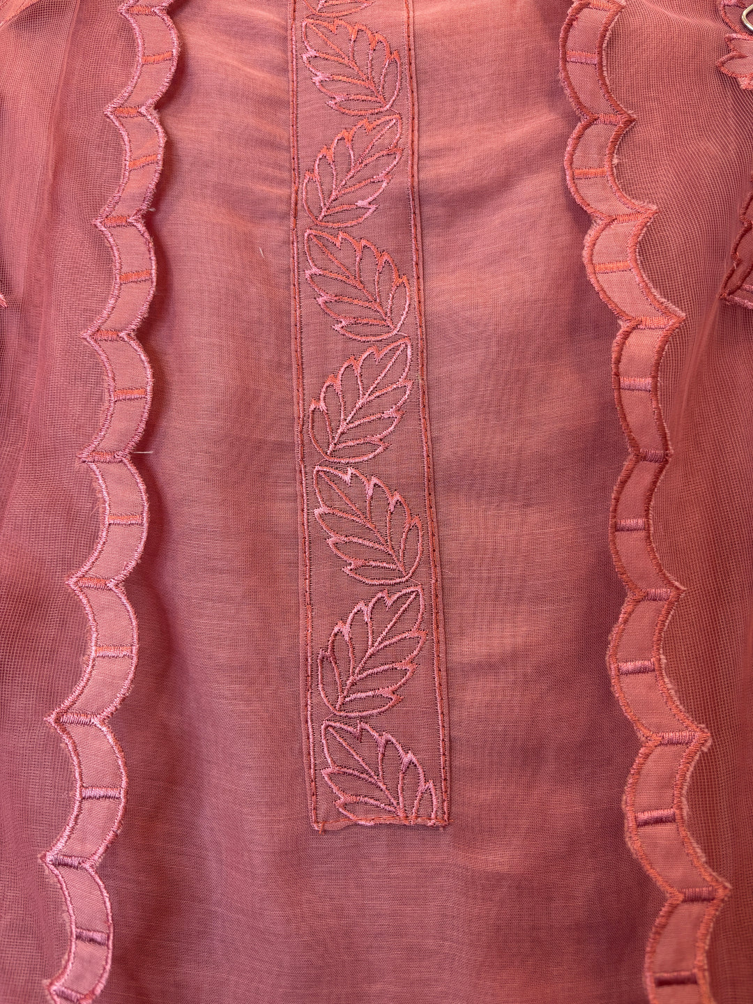 Applira – Pink Mul Cotton Appliqué Suit