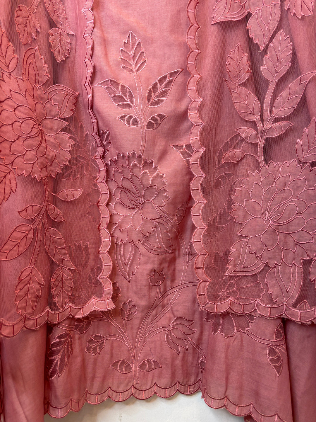 Applira – Pink Mul Cotton Appliqué Suit